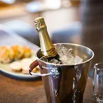 Stunning Grade 2 Listed With Parking And Hot Tub *